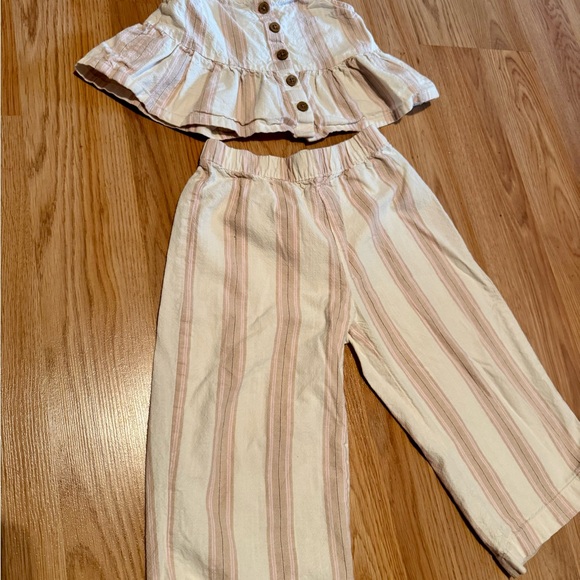 H&M Linen Matching Set - Picture 1 of 4